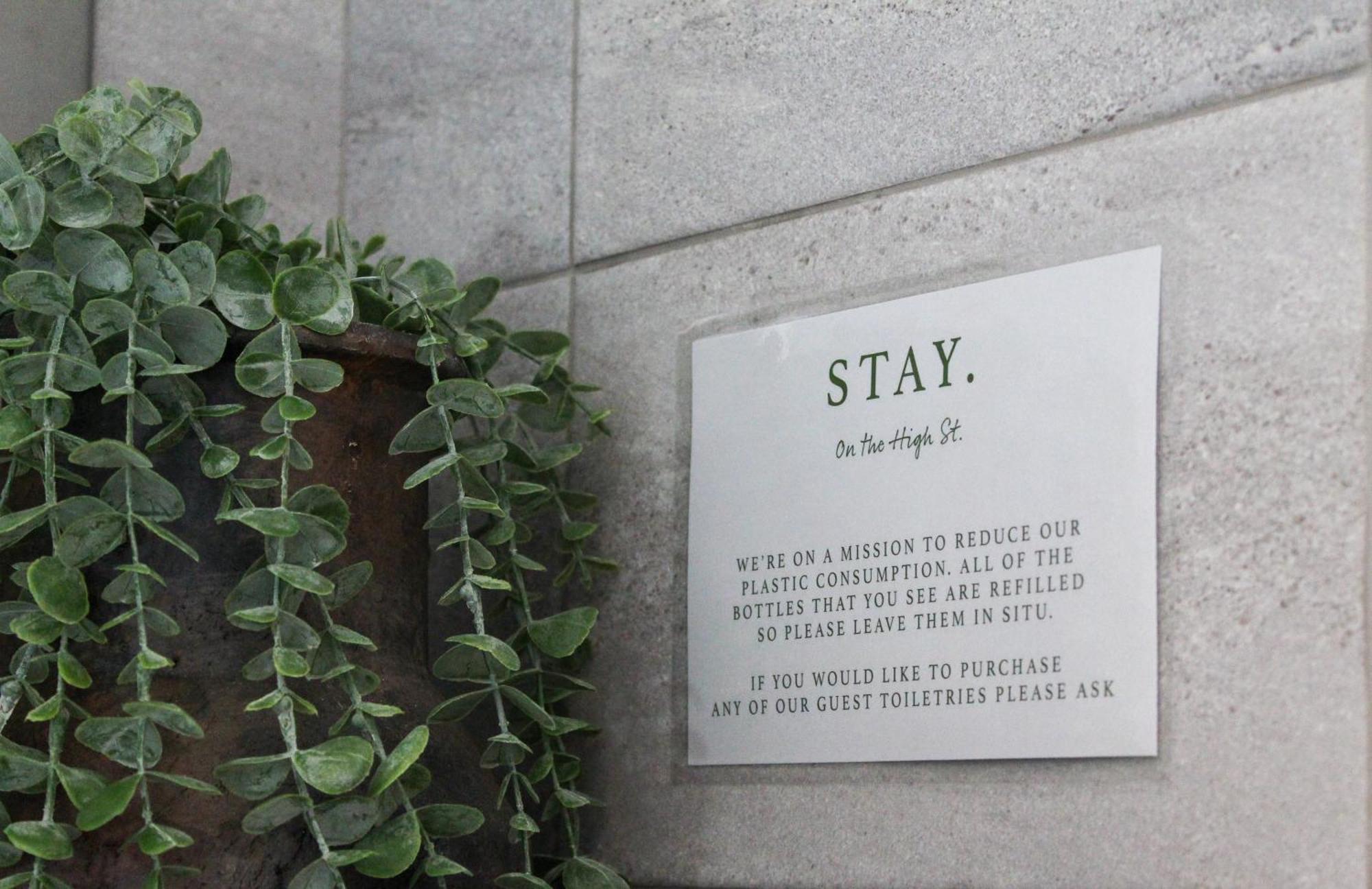Stay On The High Street Tarporley Exteriör bild