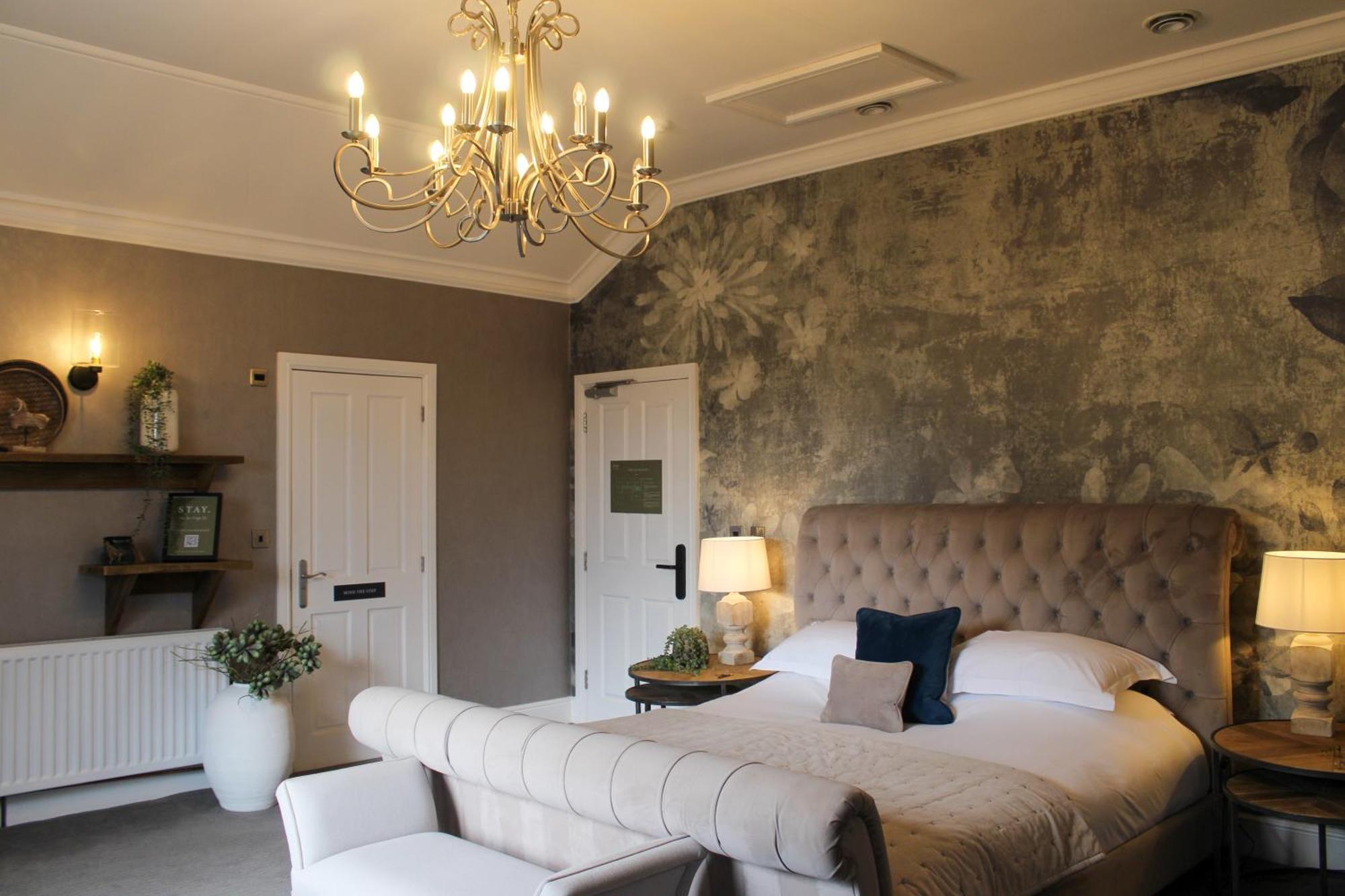 Stay On The High Street Tarporley Exteriör bild